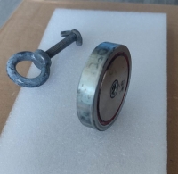 Поисковый магнит F100 Premag с дефектом